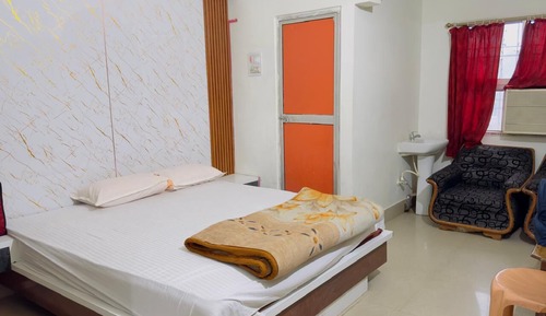 Deluxe Room, City View