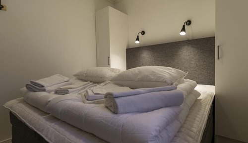 Standard Apartment, 5 Bedrooms, Pets Allowed, Slope side