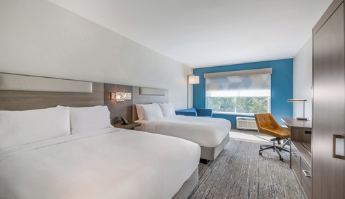 Suite, 2 Queen Beds (Communications, Mobility, Access Tub)