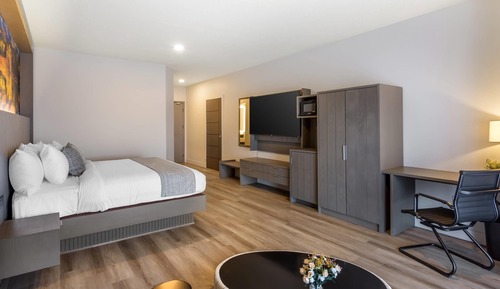 Standard Room, 1 King Bed, Non Smoking