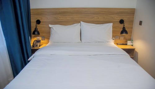 Deluxe Single Room