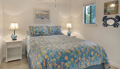 Studio Suite, 1 Queen Bed with Sofa bed, Patio, Garden View (Hidden Beach 117)