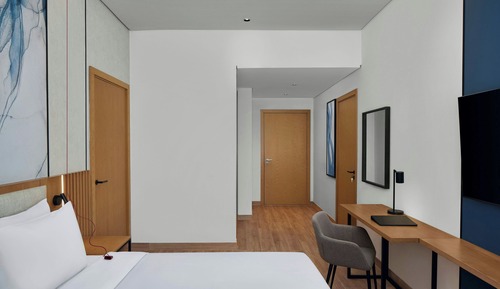 Deluxe Room, 1 King Bed