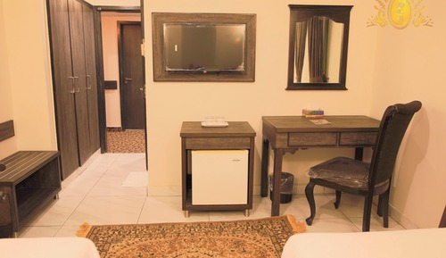 Executive Room