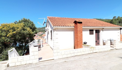 Studio (Studio Apartment with Balcony and Sea)