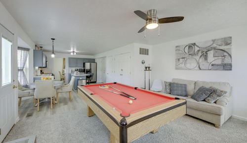 House (6 Bedrooms)