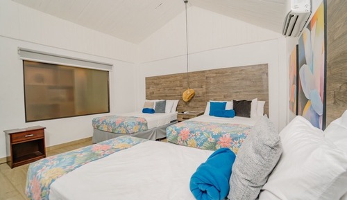 Family Room, Non Smoking, Private Bathroom