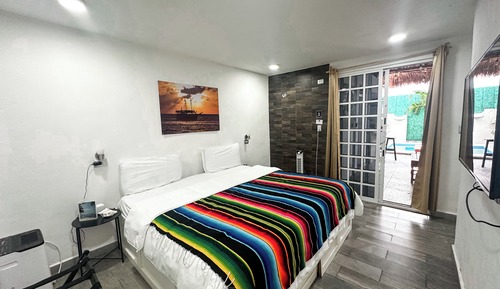 Standard Room, Pool View