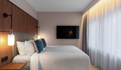 Room, 1 Queen Bed (Cosy, Free Spa Access)