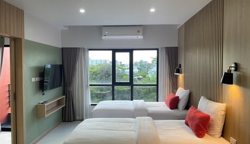 Deluxe Twin Room