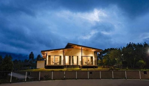 Superior Cottage