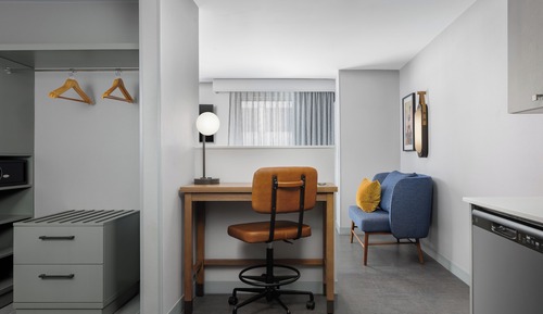 Suite, 1 King Bed (Efficiency)