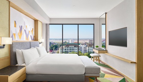 Premier Room, 1 Bedroom, Kitchenette (Mekong View, Washer/Dryer)