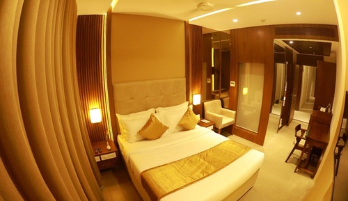 Deluxe Double Room, City View