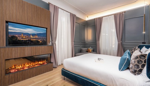 Deluxe Room, City View