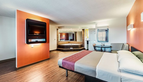 Standard Room, 1 Queen Bed, Non Smoking