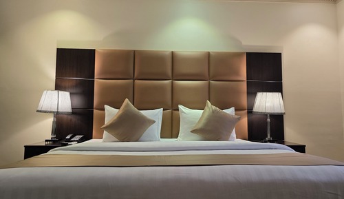 Single Room, City View
