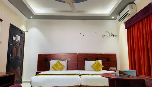 Basic Twin Room