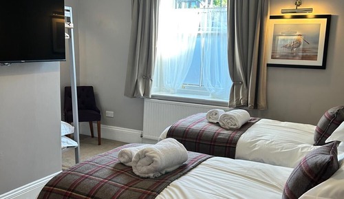 Comfort Twin Room