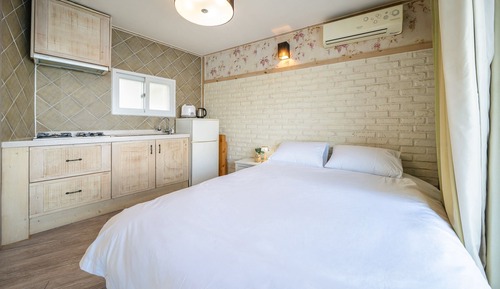 Basic Room, 1 Bedroom (badahyanggi 201)