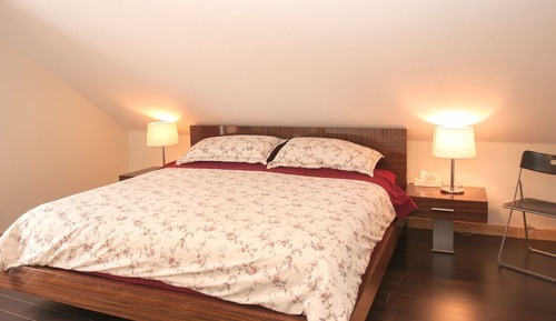 Family Room, 1 King Bed, Air conditioning, Garden View (code accessible)