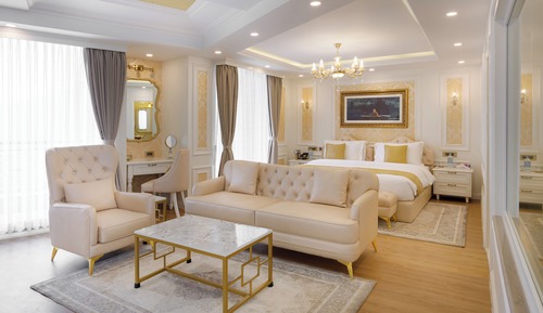 Signature Suite