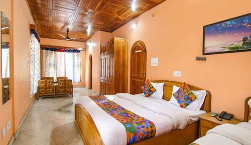 Premium Room