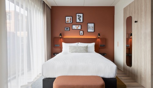 Studio, 1 Queen Bed, Sea View