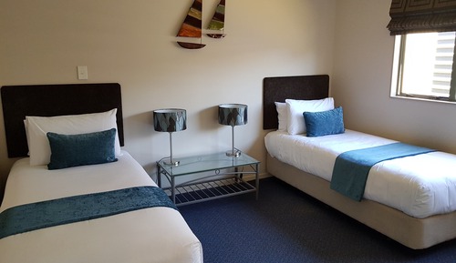 Superior Suite, 2 Bedrooms, Jetted Tub