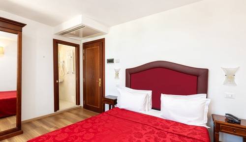 Comfort Double or Twin Room