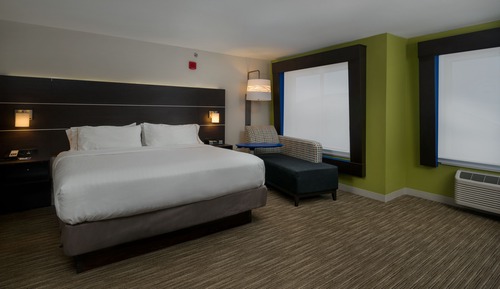Standard Room, 1 King Bed, Accessible (Communications)