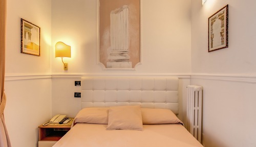 Basic Room,1 Large Single Bed,City view