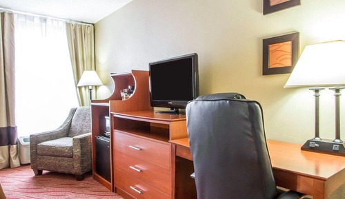 Standard Room, 2 Queen Beds, Non Smoking