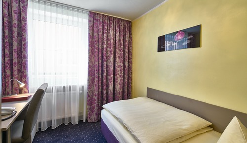 Comfort Single Room