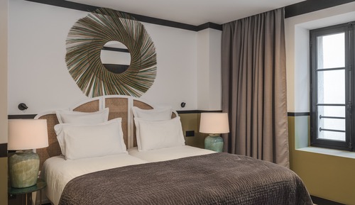 2 bedroom apartment - 6 people, located 300m from the hotel