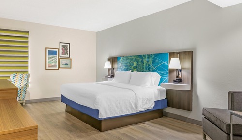One King Bed, Non-Smoking
