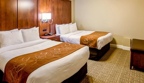 Suite, 2 Queen Beds, Non Smoking
