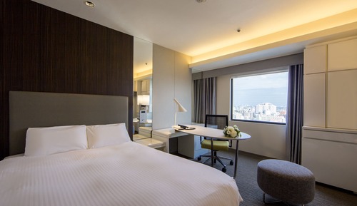 Executive Double Business Type - Non Smoking, Airweave(Sky View)