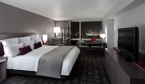 Suite, 1 King Bed (Producer's Suite)