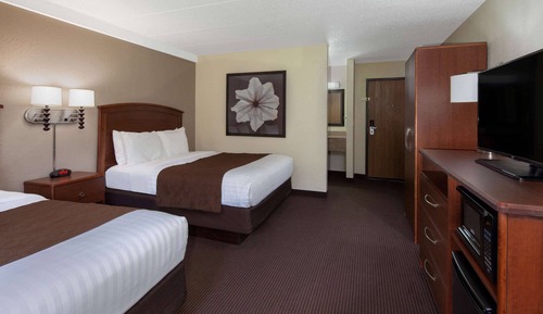 Deluxe Room, 2 Queen Beds, Non Smoking