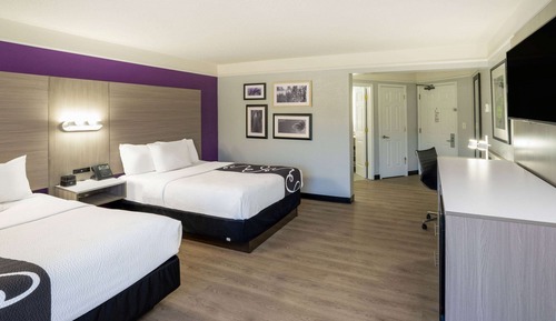 Room, 2 Double Beds, Accessible, Non Smoking (Mobility/Hearing)