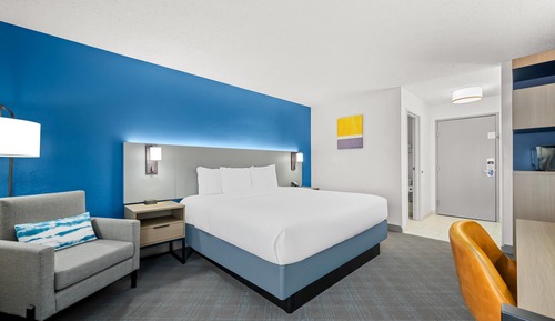 Standard Room, 1 King Bed, Non Smoking