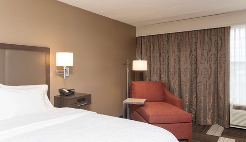 Room, 1 King Bed, Non Smoking