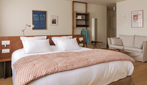 Standard Suite