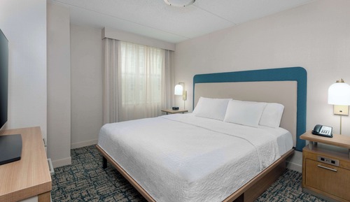 Suite, 2 Bedrooms, Non Smoking (1 King/2 Doubles)
