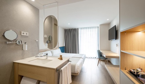 Double Room, Terrace (1 Adult + 1 Child)