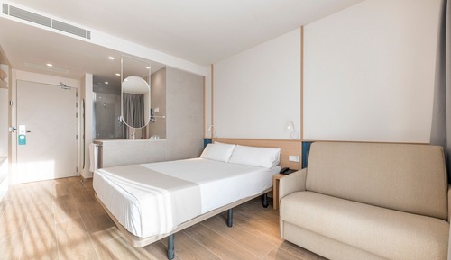 Triple Room, Terrace (3 Adults)