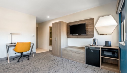 Standard Room, 1 King Bed