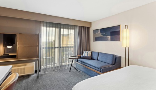 Room, 1 King Bed with Sofa bed, Balcony