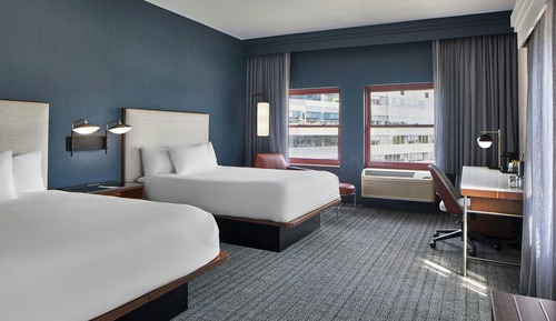 Room, 2 Queen Beds, River View